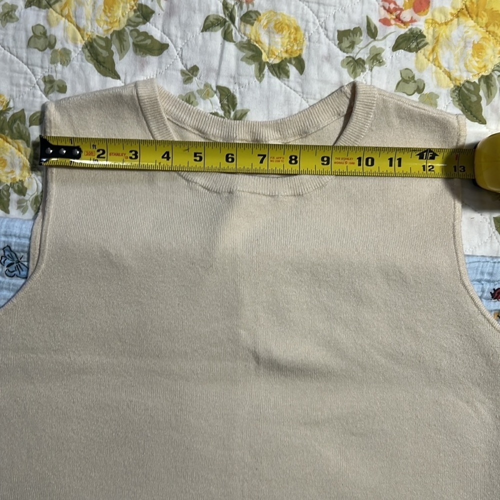 Marled Cream Sleeveless Women's Top - Picture 9 of 10